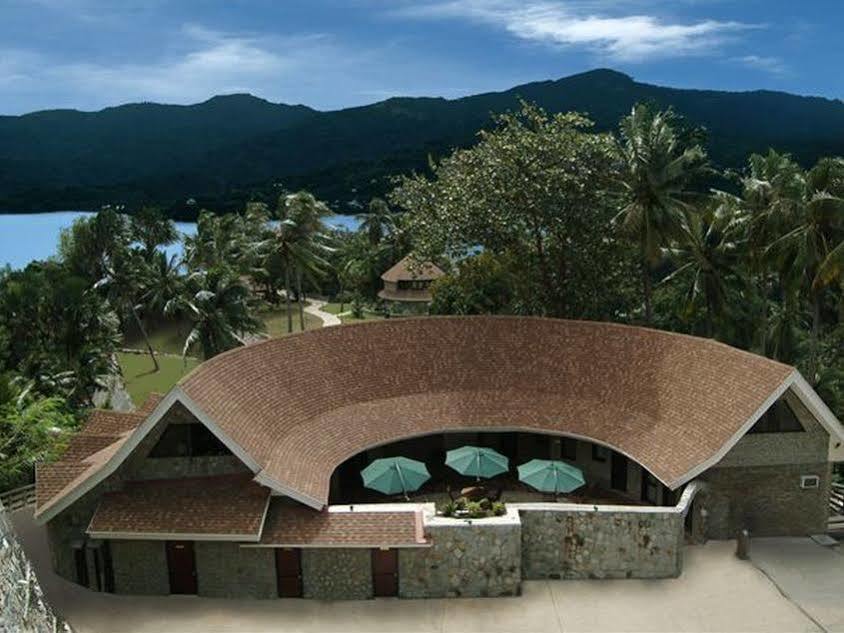 Utopia Resort & Spa Puerto Galera Esterno foto